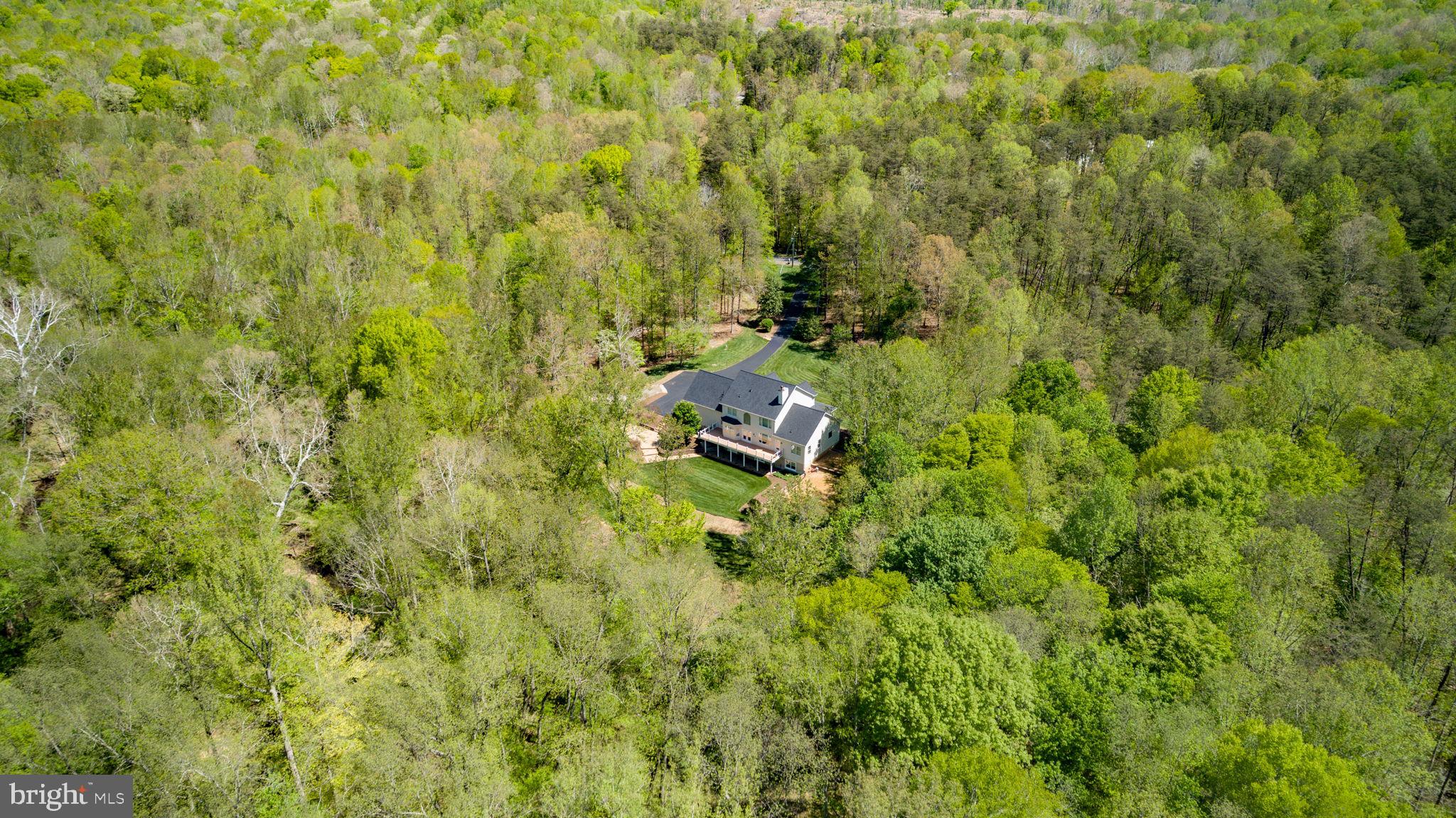 839 QUEEN ANNE DRIVE