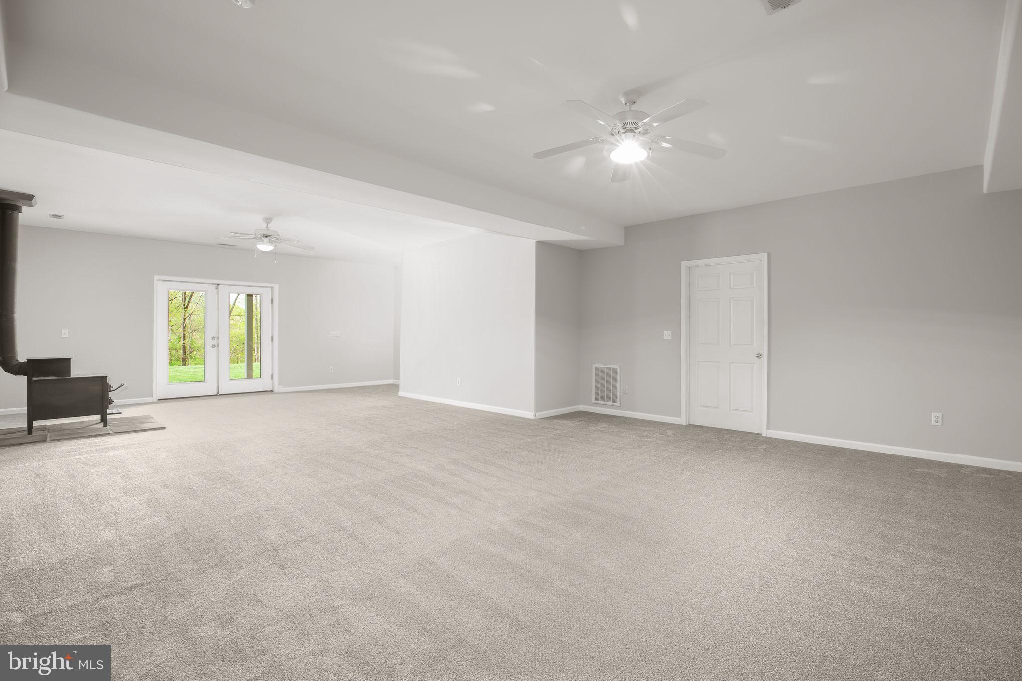 839 QUEEN ANNE DRIVE