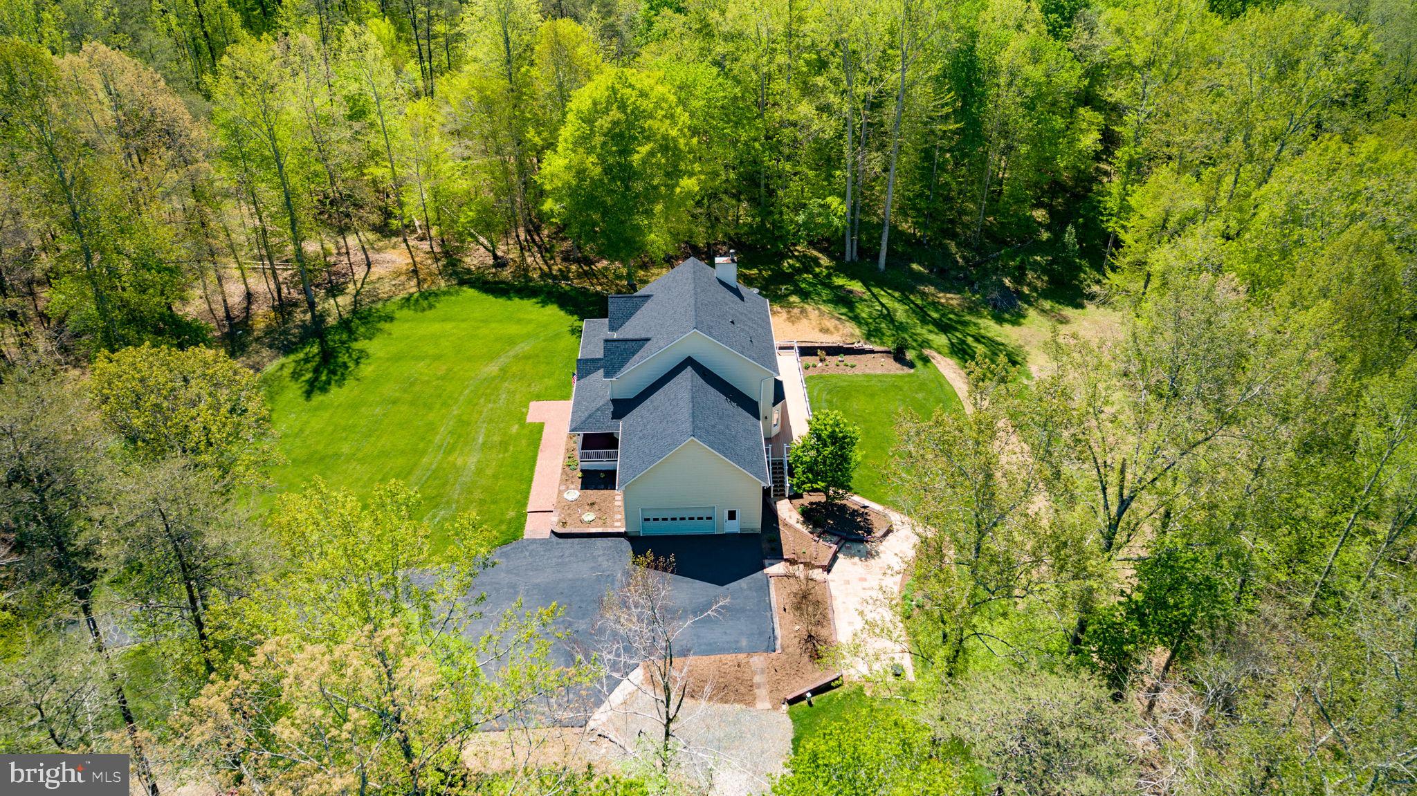 839 QUEEN ANNE DRIVE