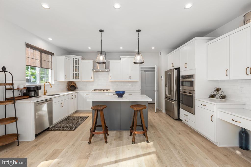 121 BRAFFERTON BOULEVARD