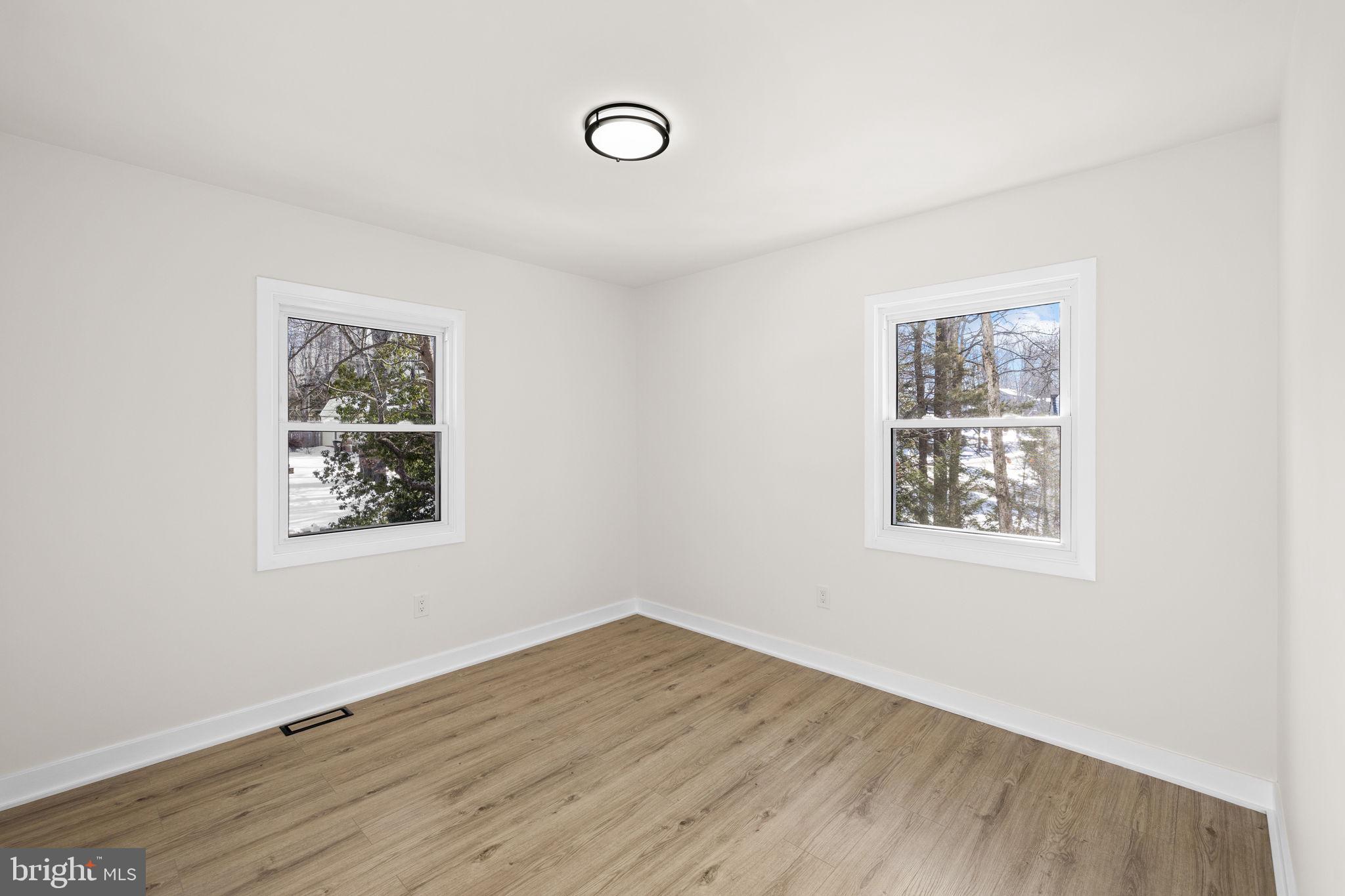 2221 HARPOON DRIVE