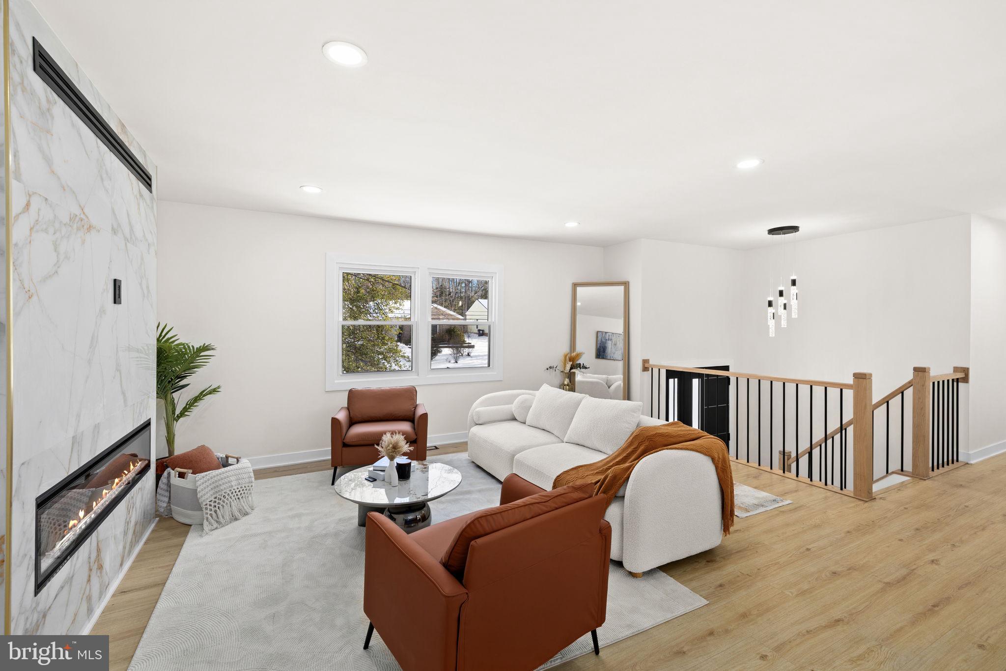 2221 HARPOON DRIVE