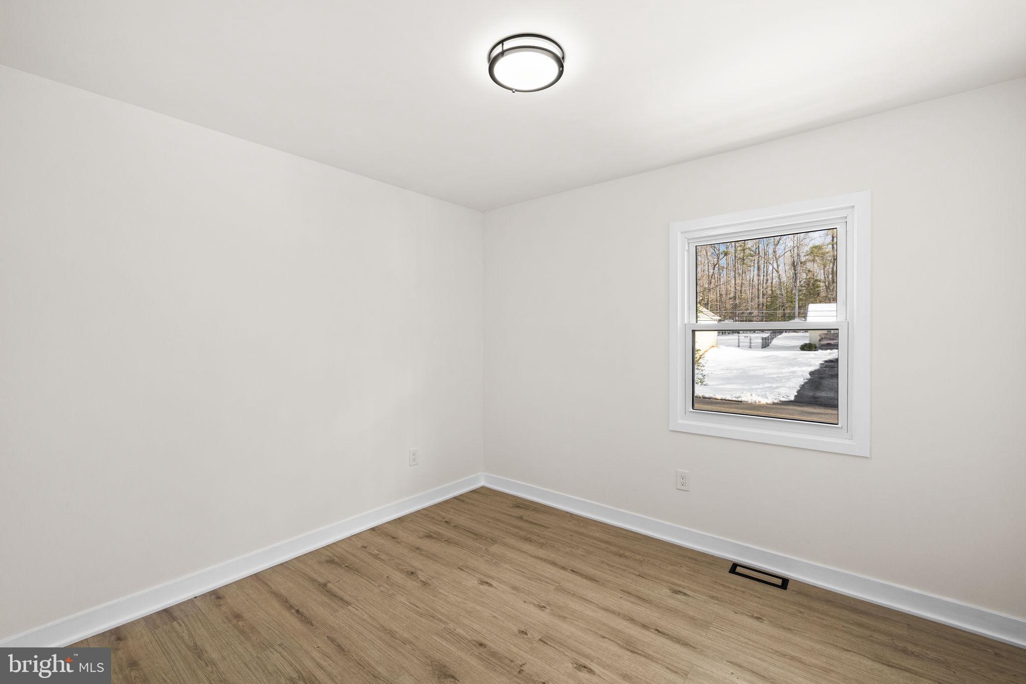 2221 HARPOON DRIVE