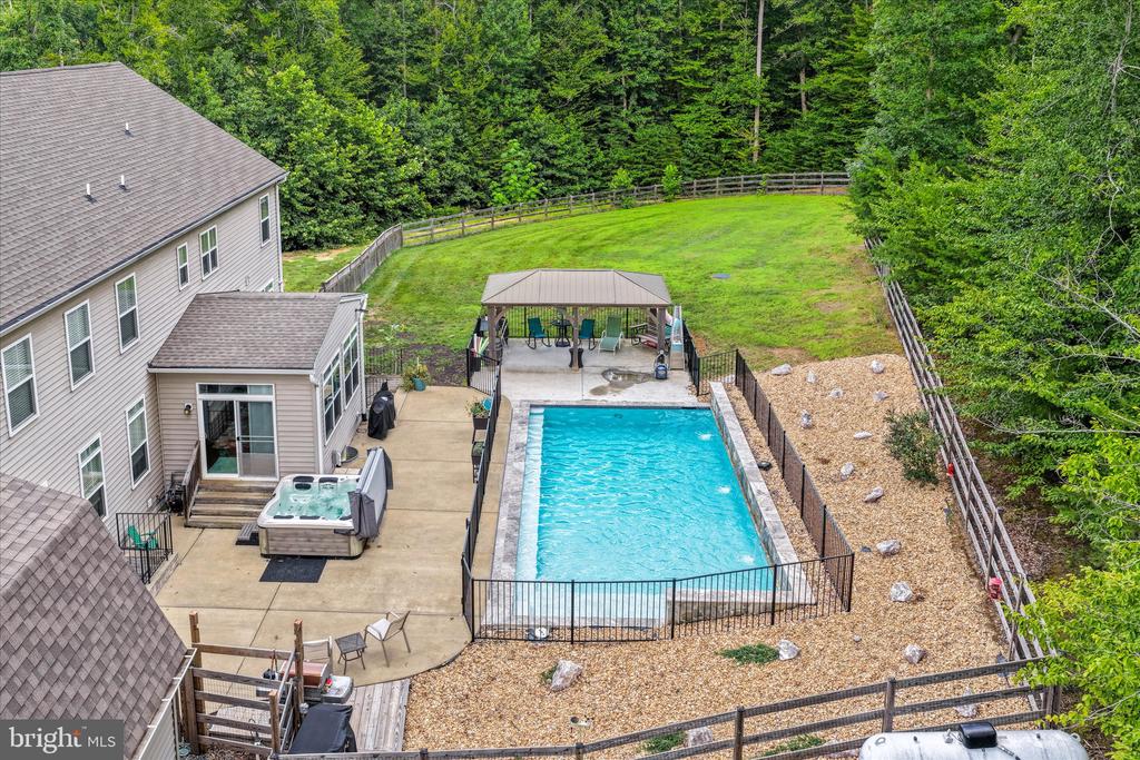 345 LONG MEADOW DRIVE