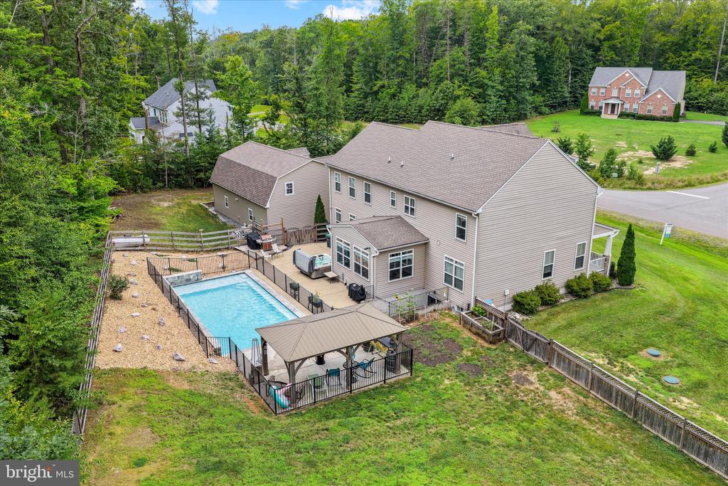 345 LONG MEADOW DRIVE