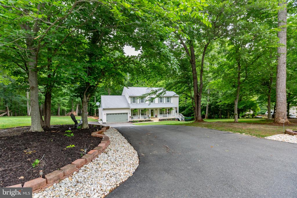 68 COAKLEY LANE