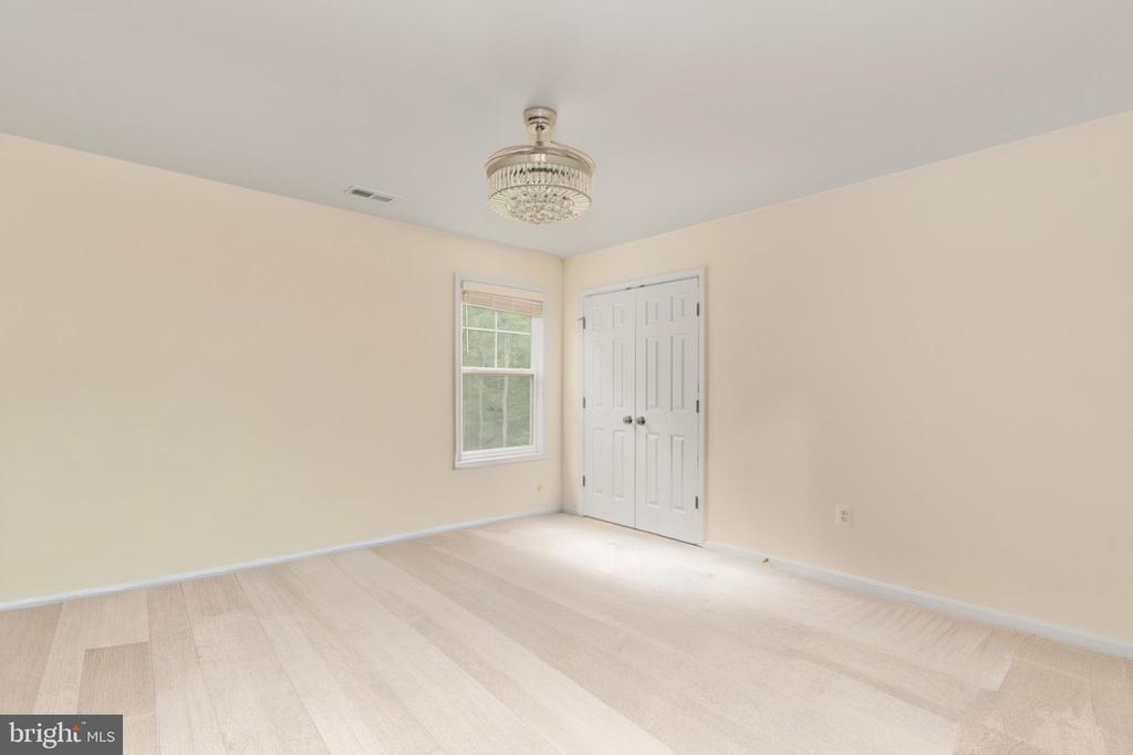 30 SOUTHERN VIEW DRIVE