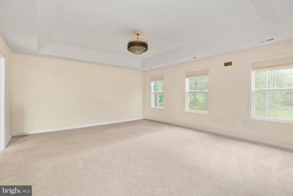 30 SOUTHERN VIEW DRIVE