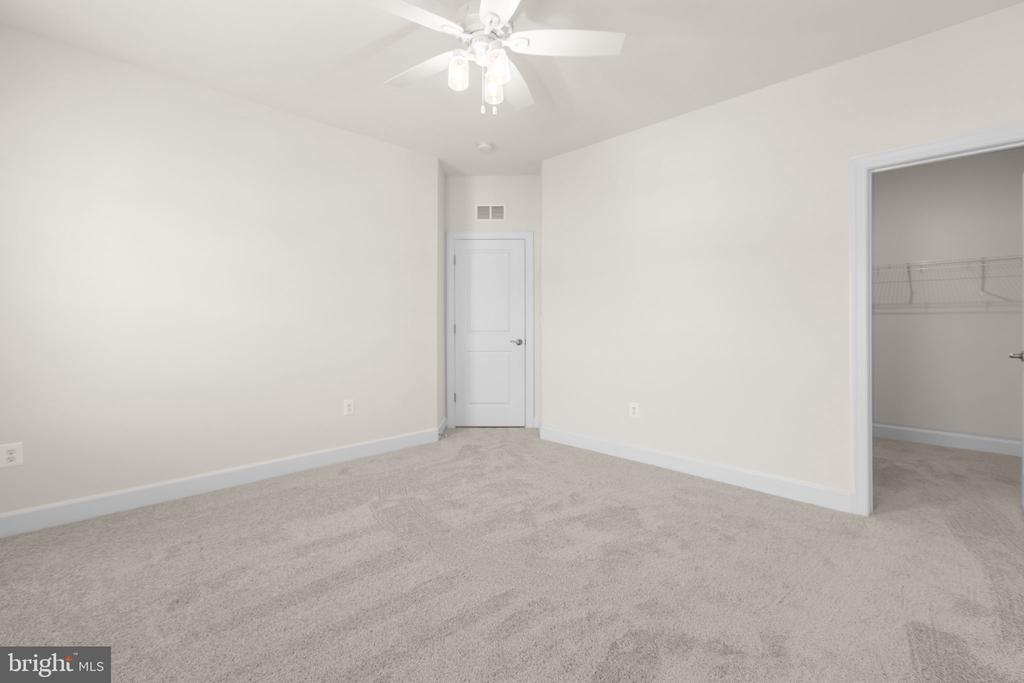 1221 MARIGOLD STREET