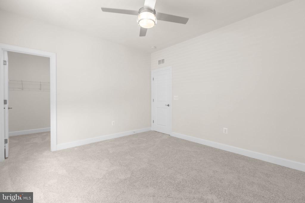 1221 MARIGOLD STREET