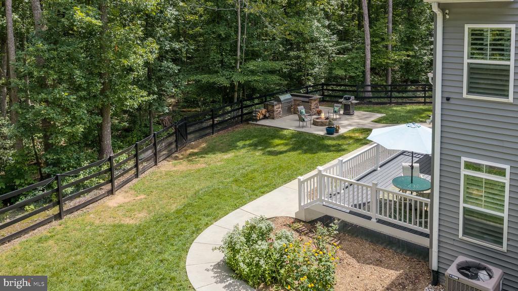 101 SNOWY EGRET WAY