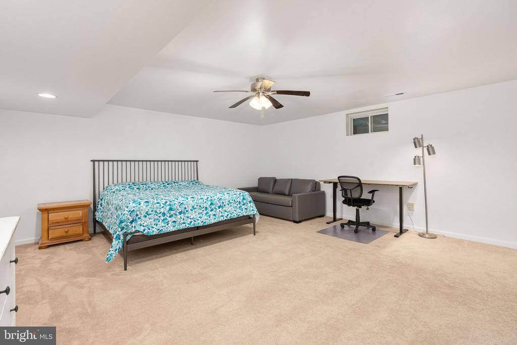 101 SNOWY EGRET WAY