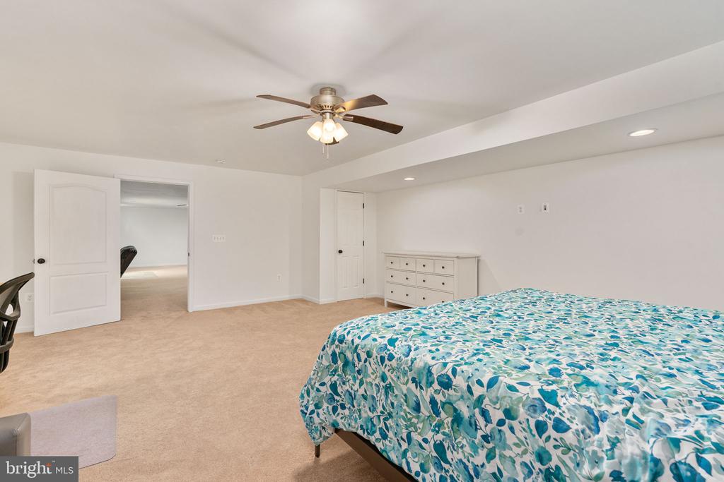 101 SNOWY EGRET WAY