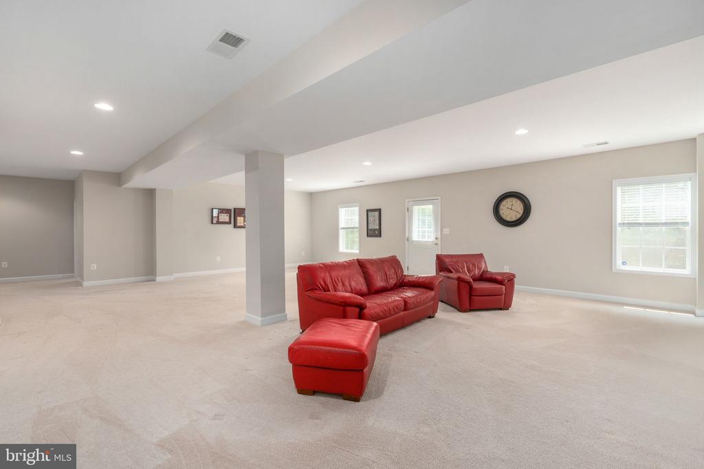 7 GABRIELS LANE