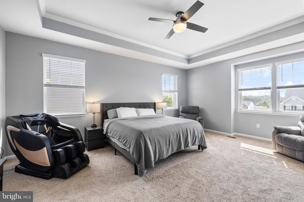 32 CLEAR SPRING LANE