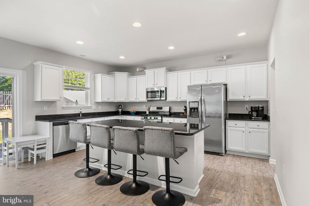 32 CLEAR SPRING LANE