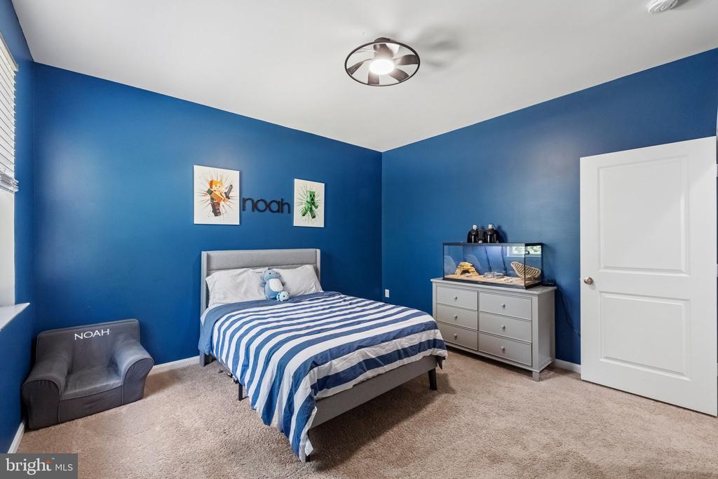 32 CLEAR SPRING LANE