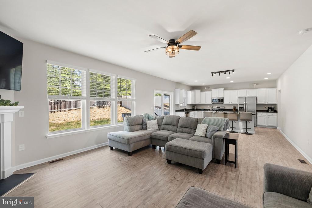 32 CLEAR SPRING LANE