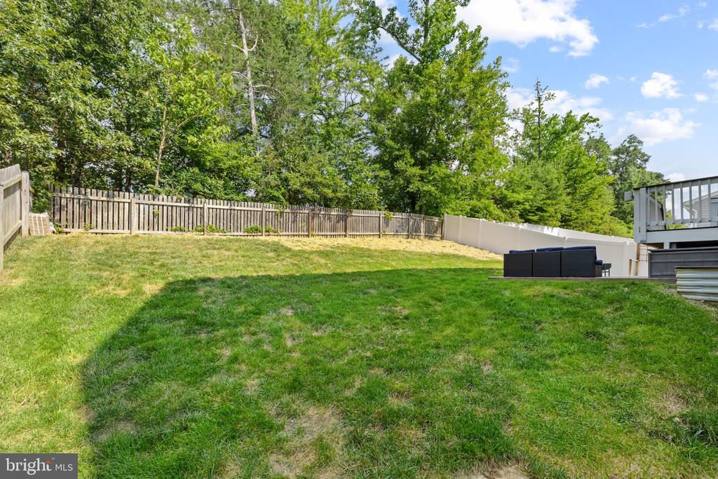 32 CLEAR SPRING LANE