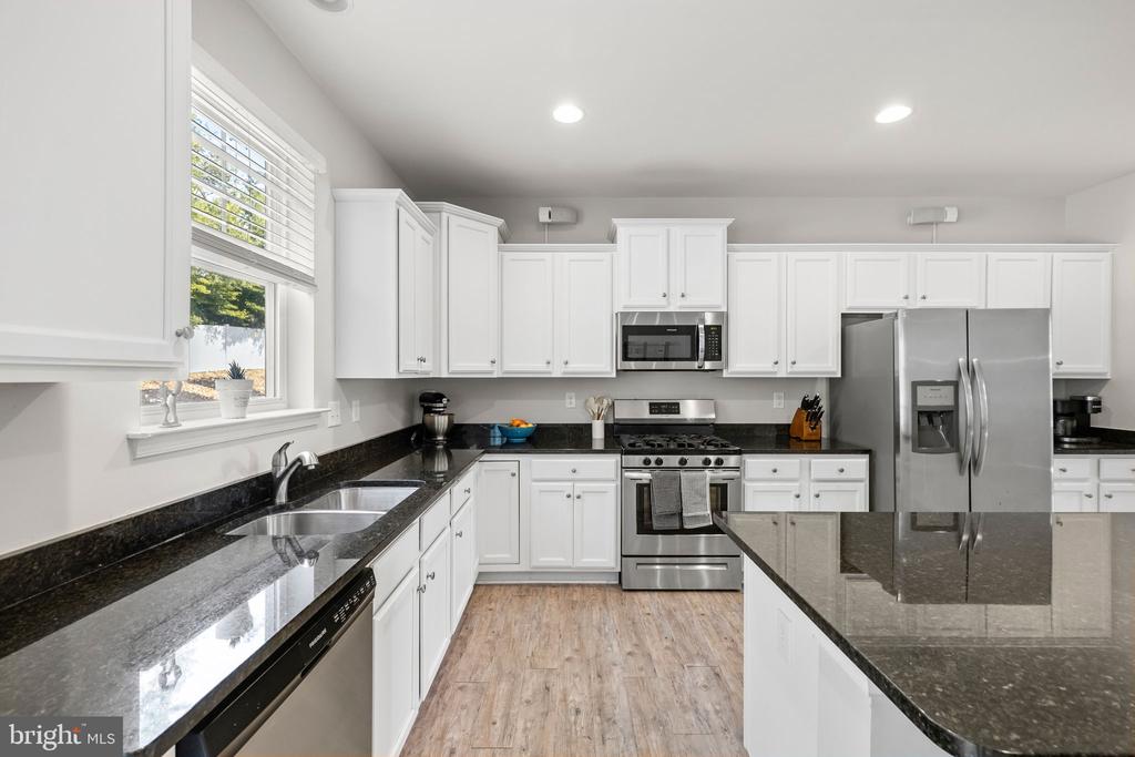 32 CLEAR SPRING LANE