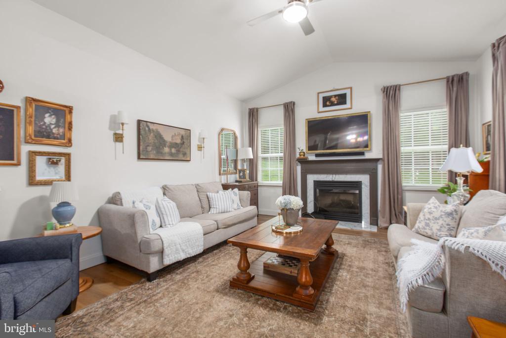 68 COAKLEY LANE