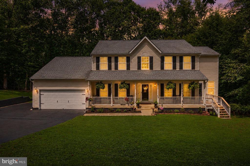 68 COAKLEY LANE