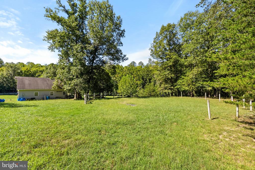 195 KING HENRY COURT