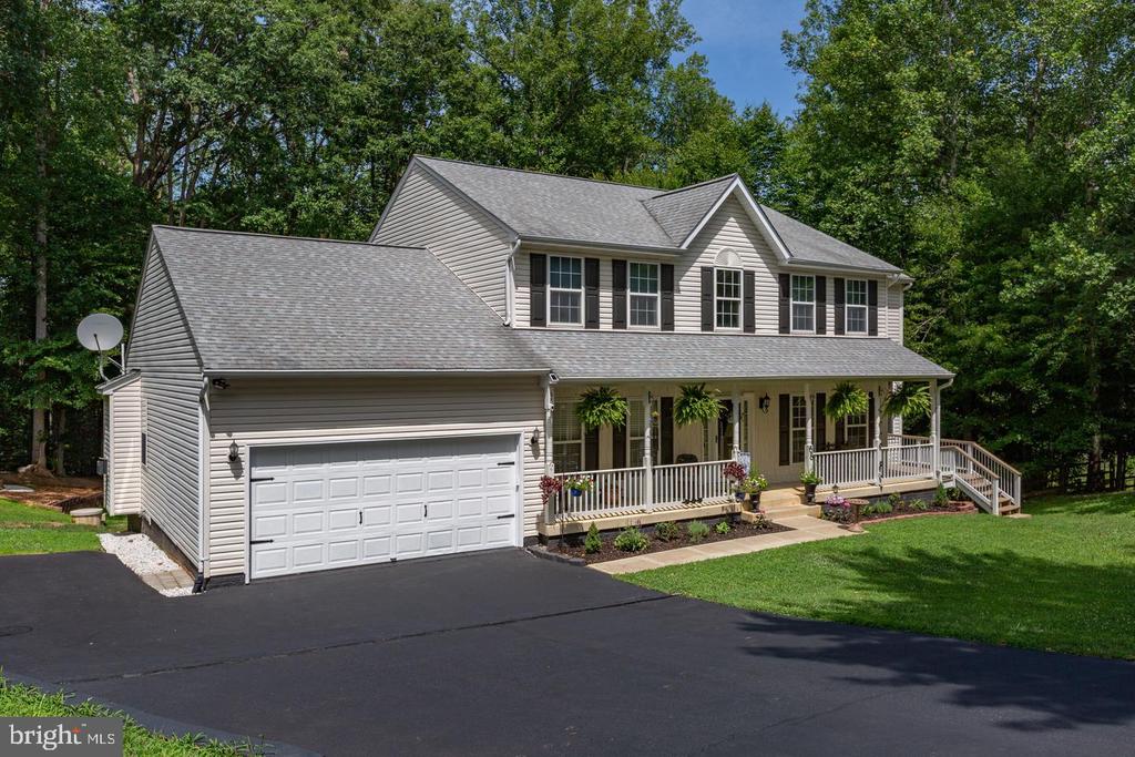 68 COAKLEY LANE
