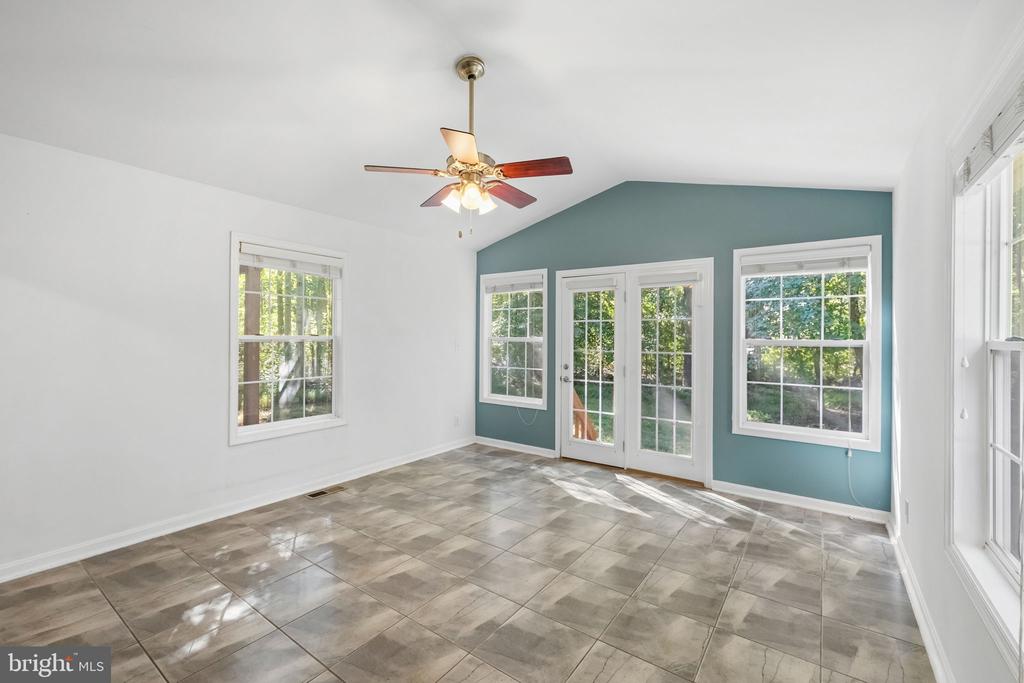 515 SHELTON SHOP ROAD