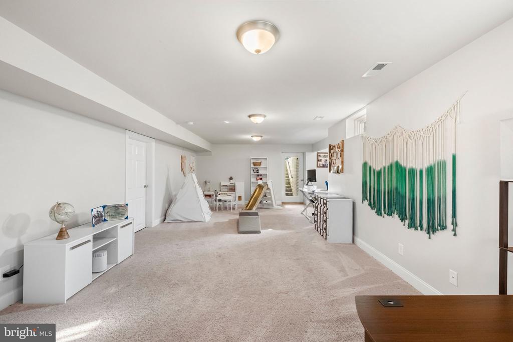 114 MOUNTAIN AVENUE