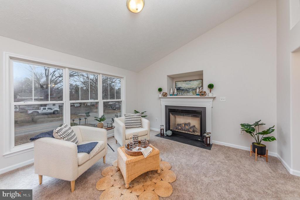 579 WAKEFIELD DRIVE