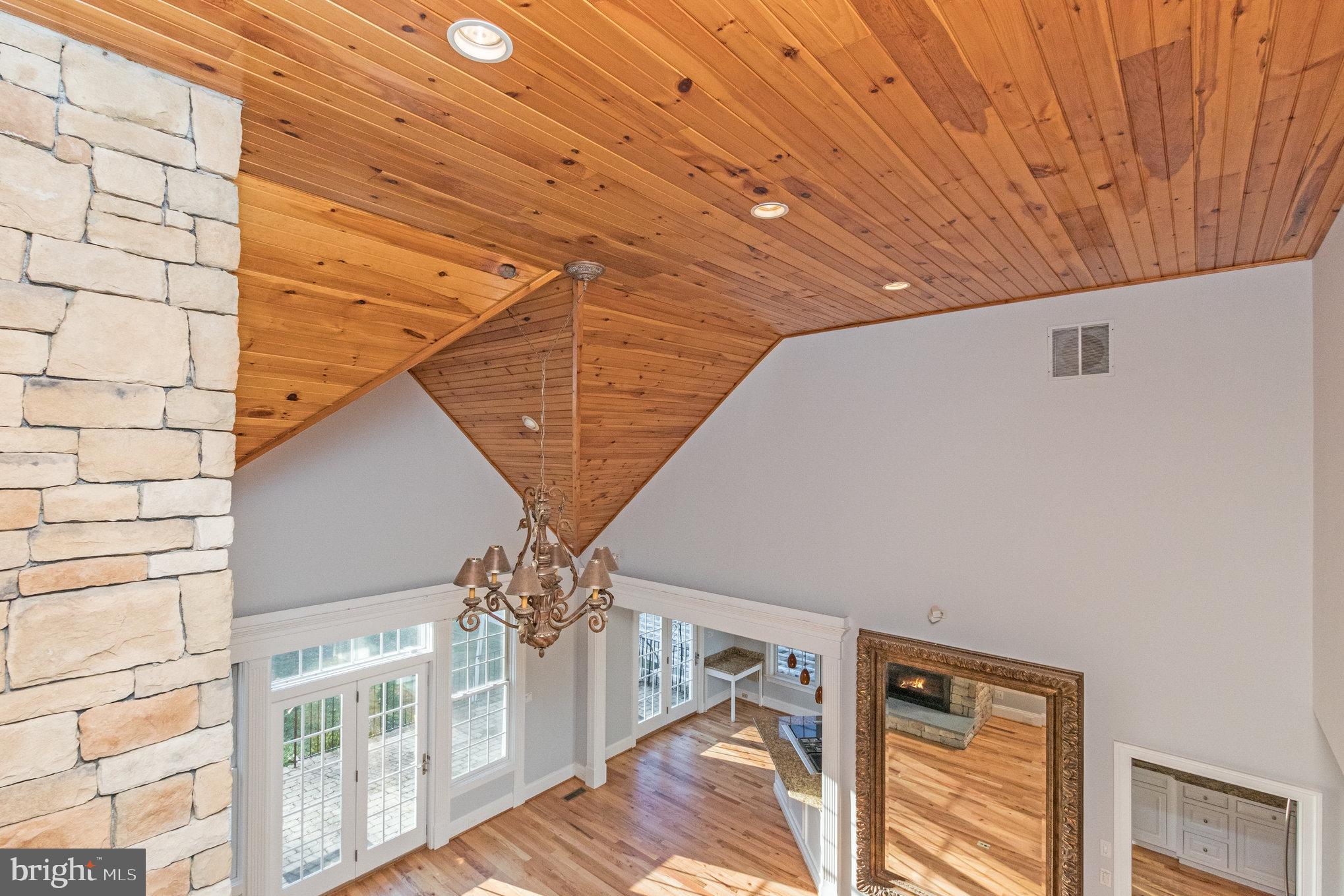 440 Scenic Overlook DRIVE
