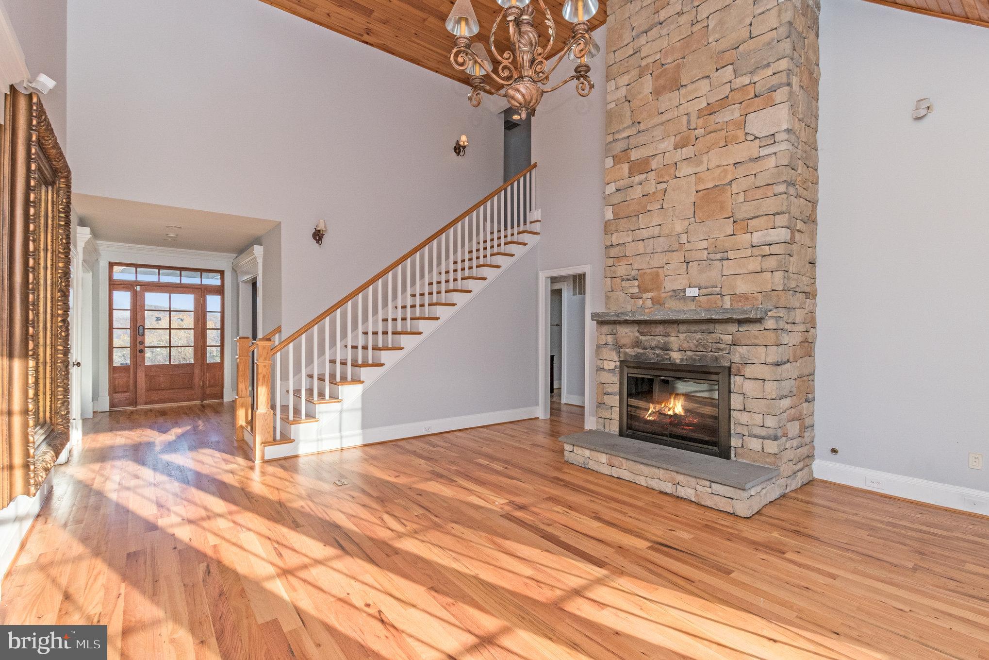 440 Scenic Overlook DRIVE