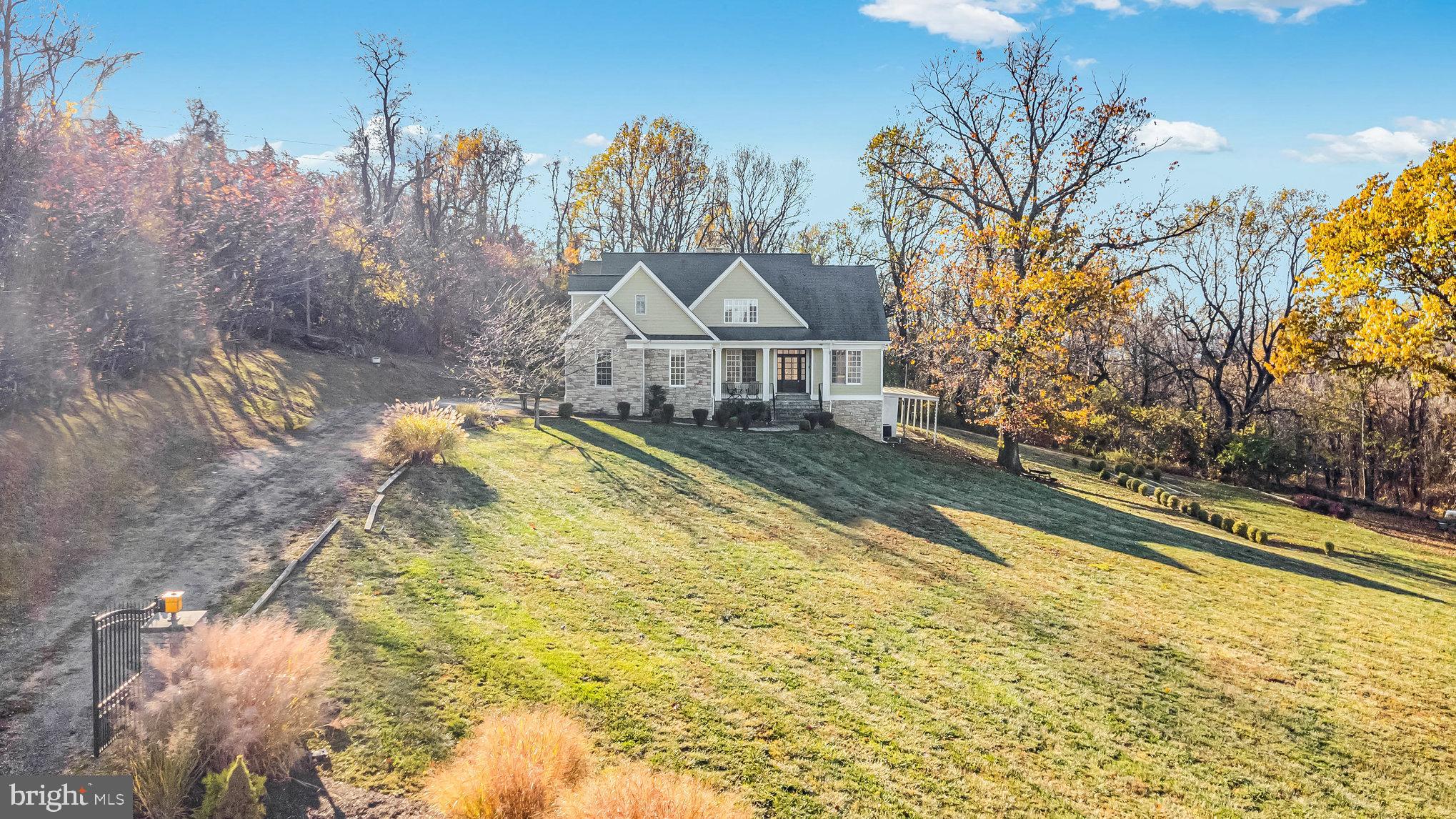 440 Scenic Overlook DRIVE