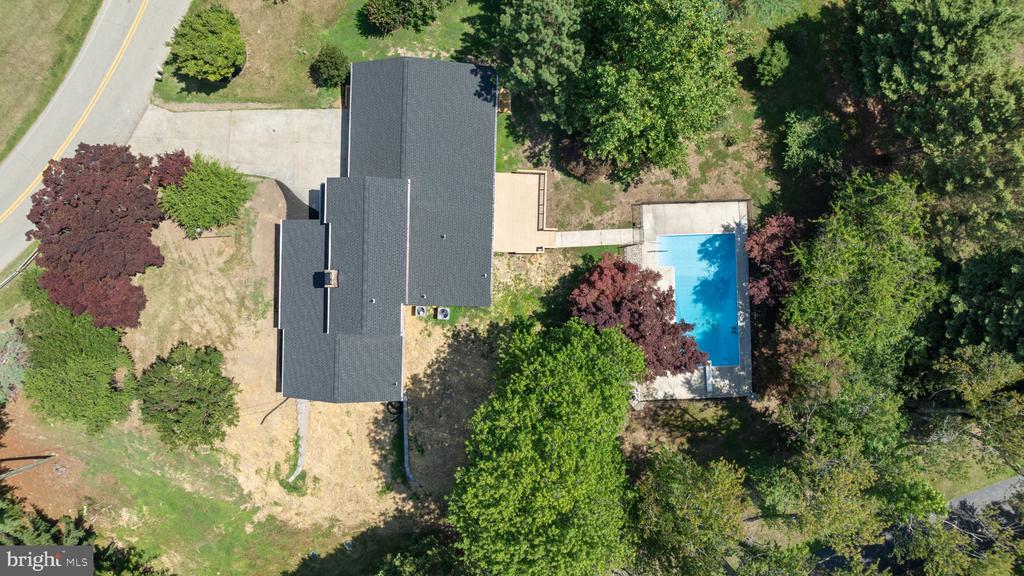 4735 PAUL HANCE ROAD