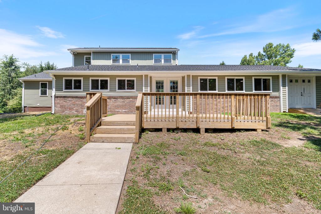 4735 PAUL HANCE ROAD