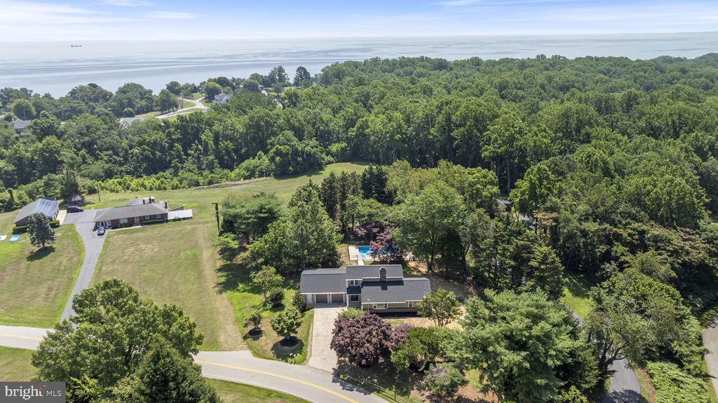 4735 PAUL HANCE ROAD