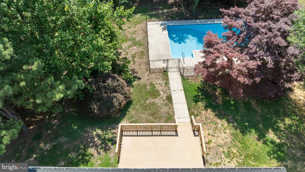 4735 PAUL HANCE ROAD
