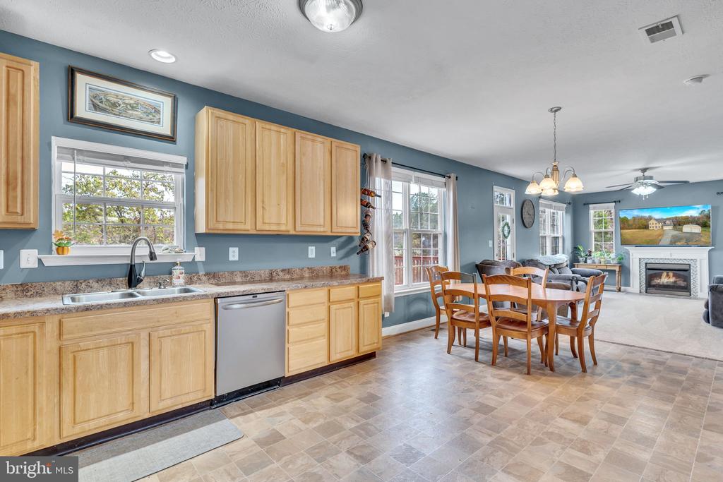 6880 BENEDICT ORCHARD PLACE