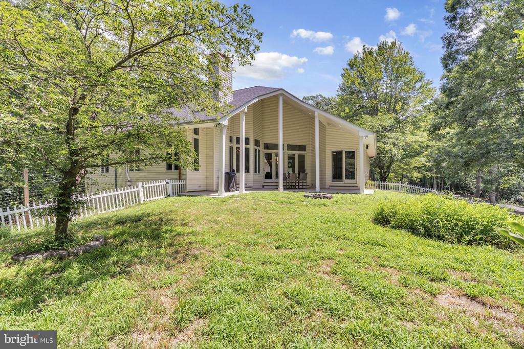 22909 KIMBERLY COURT