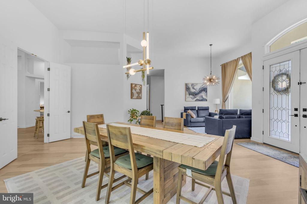 22909 KIMBERLY COURT