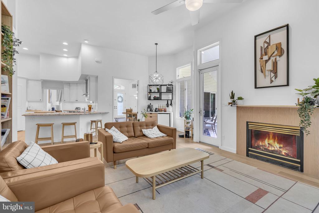 22909 KIMBERLY COURT