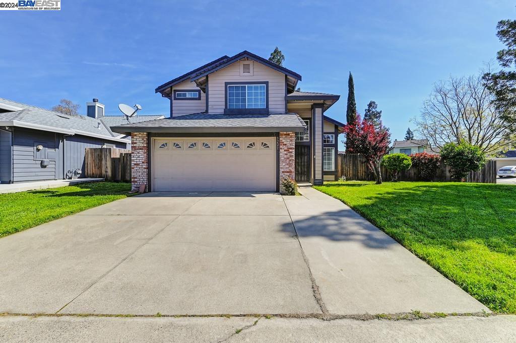 3221 Groveland Way