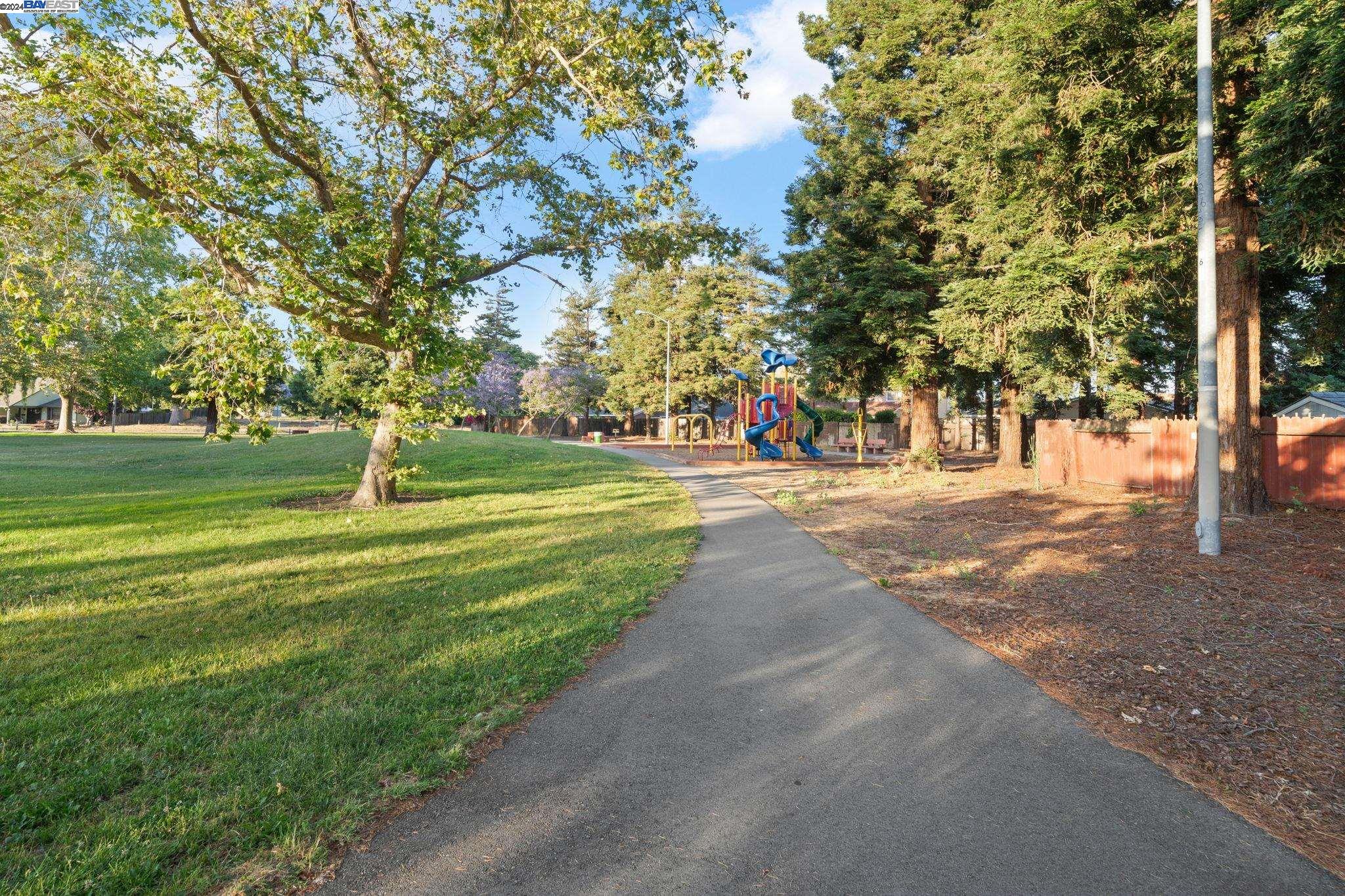 31329 santa cruz way