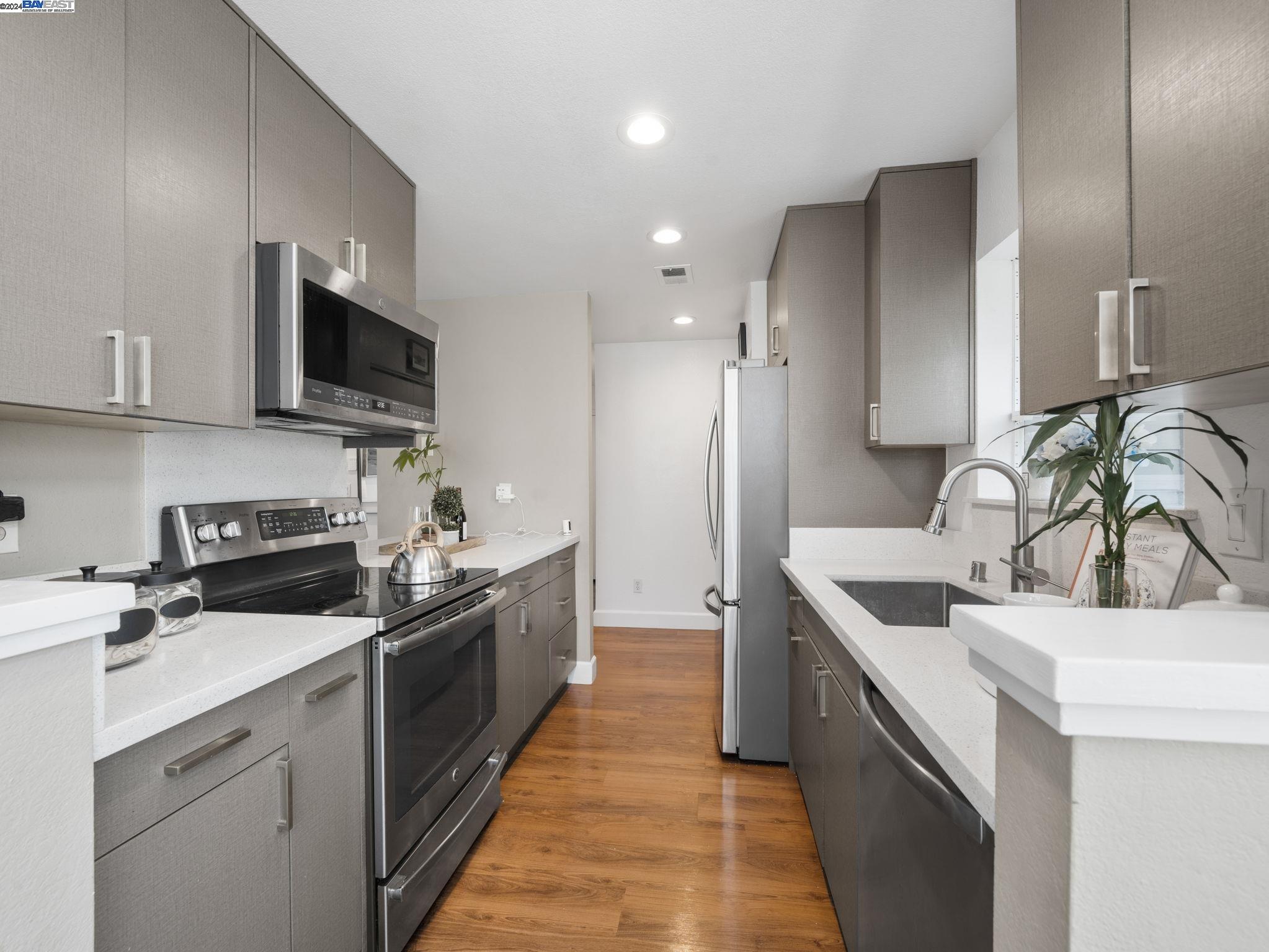 7615 Canyon Meadows Circle Unit G