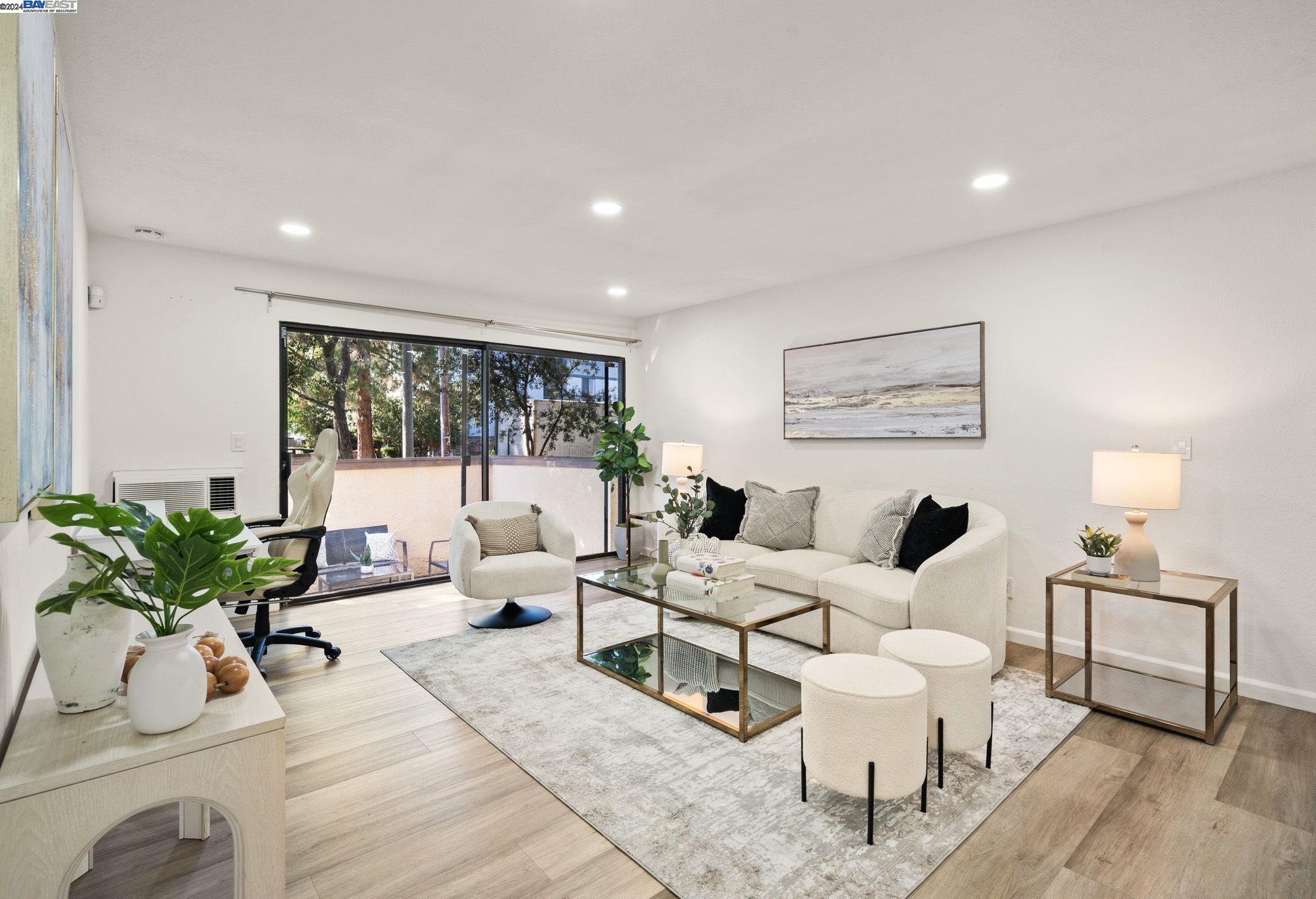 3300 Wolcott Common # 104