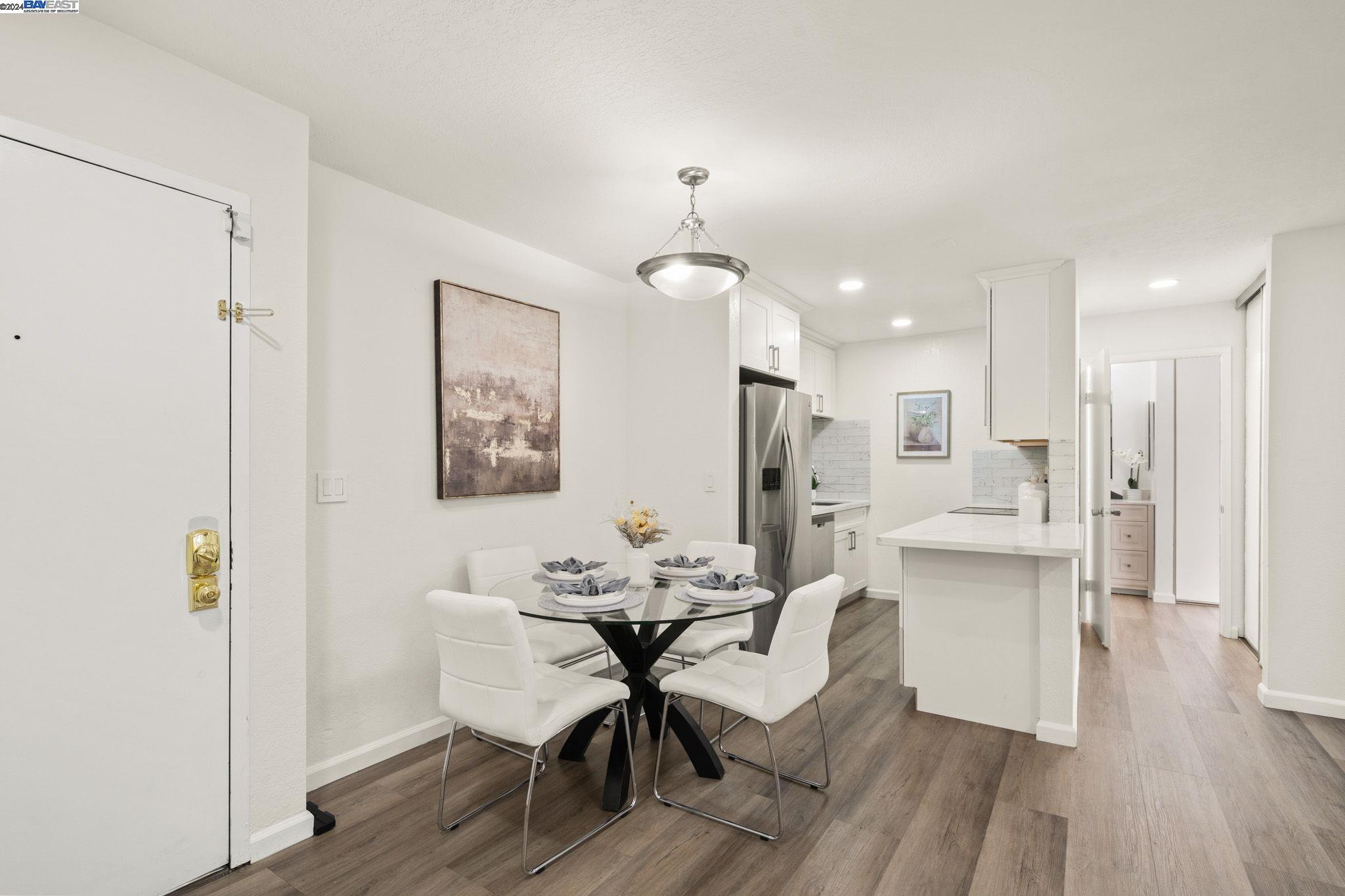 3300 Wolcott Common # 104