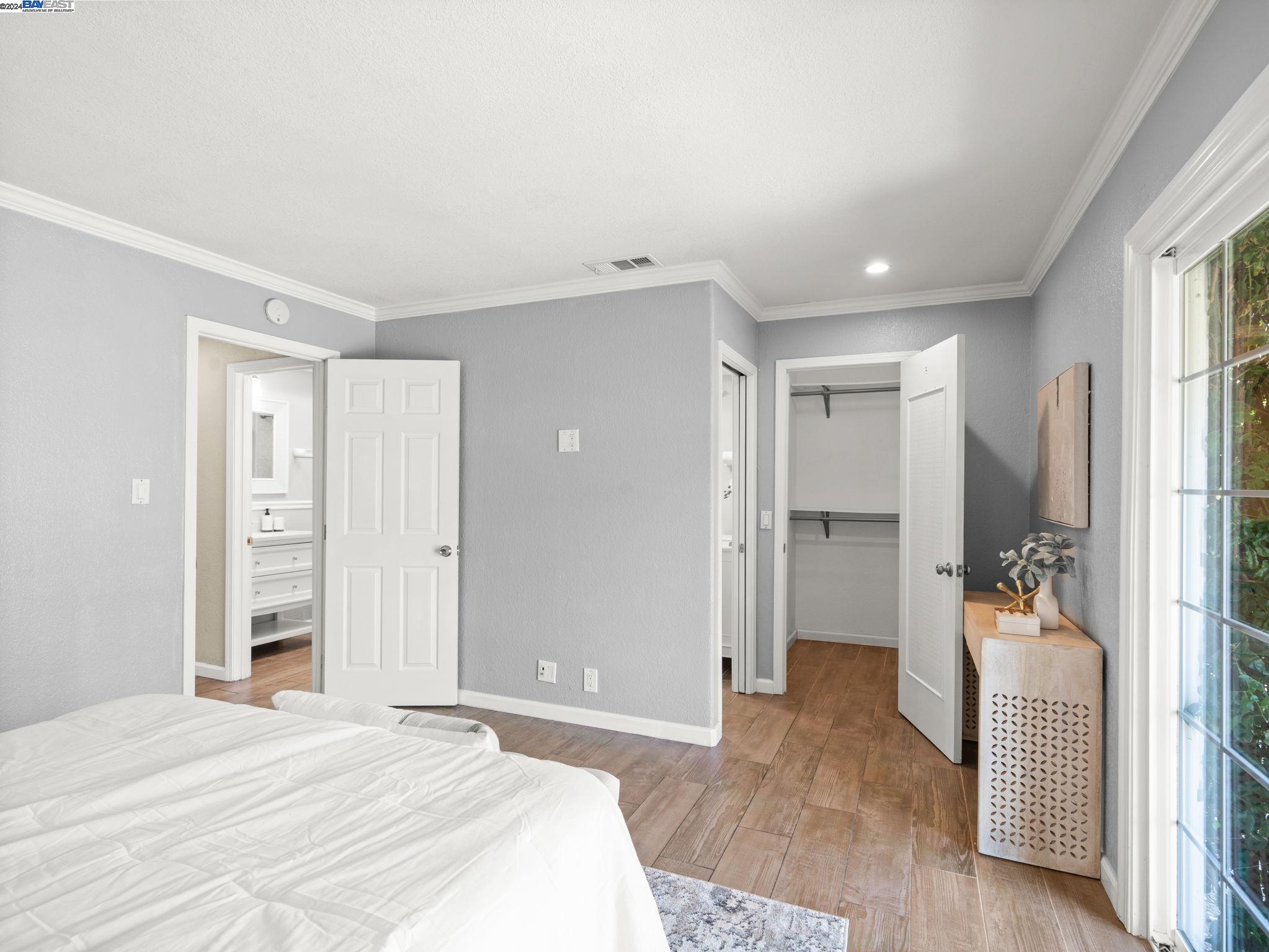 4938 Croydon Place