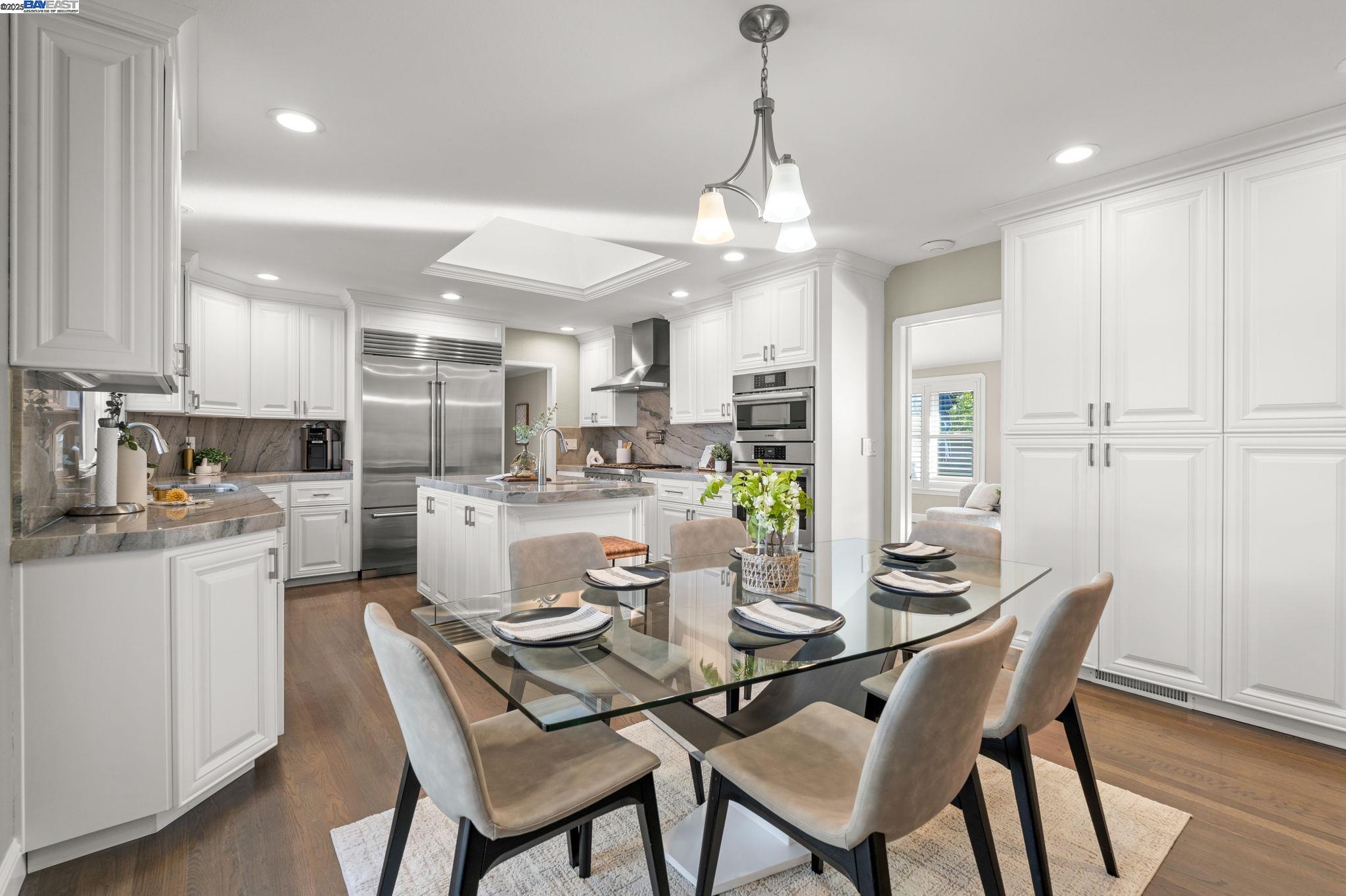 38647 Glenmoor