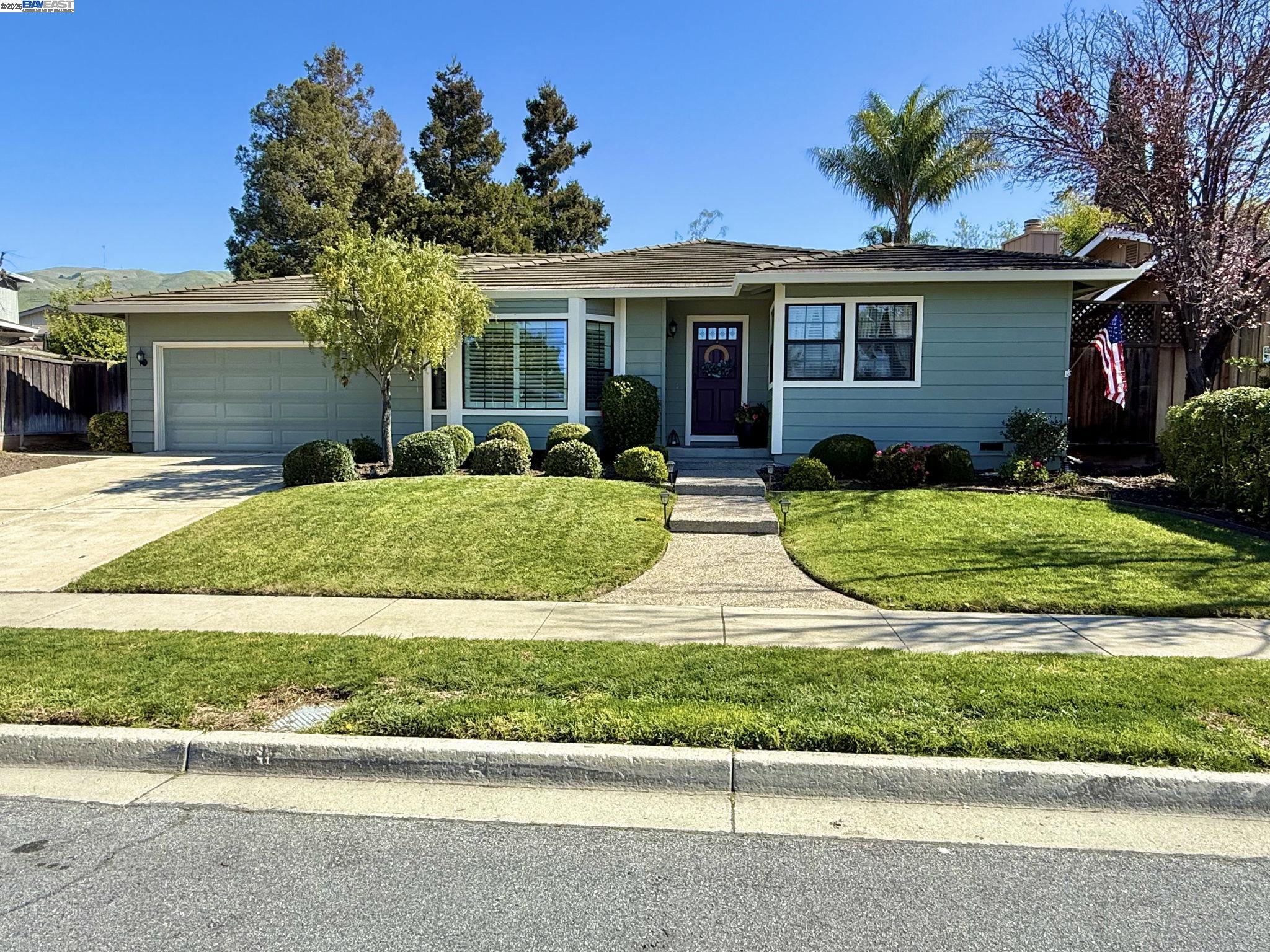48828 Semillon Drive